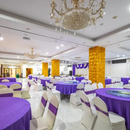 Xinghu Meichen Hotel (Chengmai Jinjiang Qianqiu City Plaza)