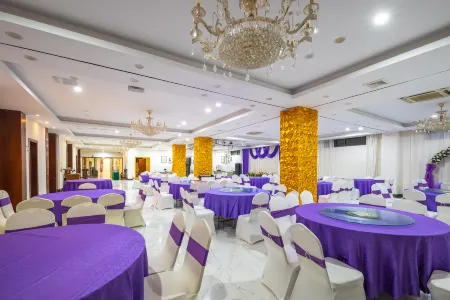 Xinghu Meichen Hotel (Chengmai Jinjiang Qianqiu City Plaza)