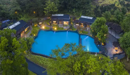 Leafy House Отели рядом с достопримечательностью «Zhejiang Yuxiang Vocational and Technical College»