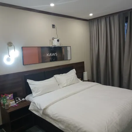 Xijin Scan Code Apartment