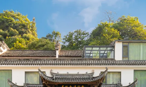 Floral Lux Hotel · South Anhui Sichuan-Xizang Line Xijiantang Homestay