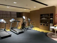 Quebec Hotel (Shenyang Consulate Color TV Tower Night Market)