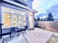 Sweet Home-Separate Entry-Near YVR Airport & Skytrain & Costco