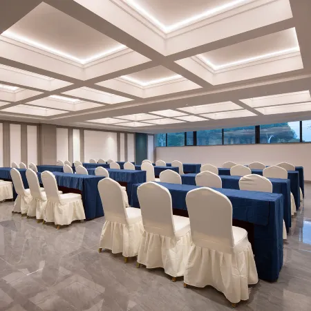 ManFei Hotel Отели в г. Синьхуа