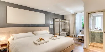 Incredible Luxury Suite in the heart of Rome Just Renewed Hotellit kohteessa Rione XX Testaccio