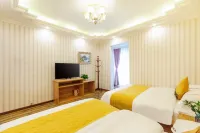 Kangdingtian Road Homeland Hotel - 2 Sao