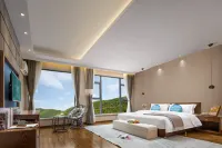 VALATOMS Hotel (Siguniang Mountain Scenic Area Branch 5)