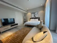 Dubai Marina Walk Gem Modern Apt with Pool & Gym access, Steps to Beach & Metro - 1-Sterne