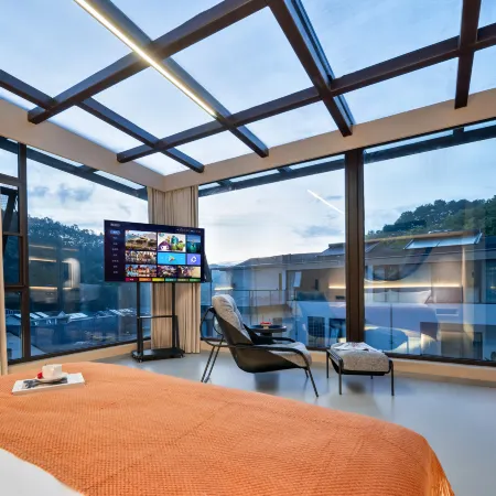 Hidden Valley Homestay (Zhongling Cableway Store in Laojunshan Scenic Area)