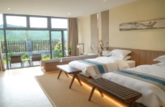 Guangnan Liulangcheng • Shihu Bay Banshan Resort Hotel