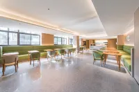 JI Hotel (Wanning Xinglong Tourist Area Yingbin Avenue)