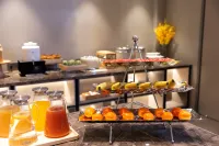 Rujia Business Hotel (Changzhi zhoulu Zone Zhangze Lake Wetland Park Branch) - servizio colazione
