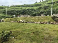 Shoreline Lodge Hotels near Yangtianhu Grassland