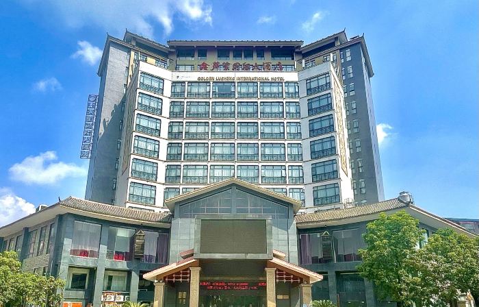 Golden Lusheng International Hotel