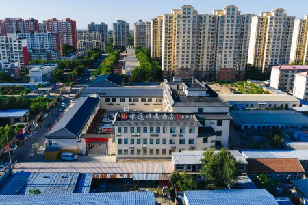 LVTUWEIMEI HOTEL Отели рядом с достопримечательностью «Unique Dream of Red Mansion»