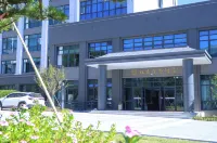 Pan'an Hongting University Hotel Hotels in Pan'an