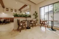 Suli Yinxie Seaview Vacation Guesthouse (Dali Longkan Wharf Branch)