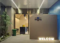 美程eスポーツホテル（万達広場）