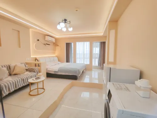 Guiyang Youjia High-altitude Movie Homestay (Huaguoyuan Shopping Center)