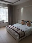 Deqin Jixiang Valley Business Hotel - 2-نجوم