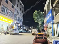陸良大世豪公寓 - 旅館