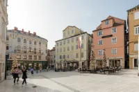 Palace Suites Heritage Hotel - Adults Only