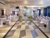 Yinlian International Hotel - Park Yeri