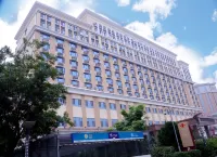 Xinfusheng Yihai International Hotel فنادق في تشينغ داو