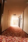 Hongyu Hotel - parking