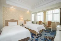 Blue Horizon Junhua Hotel (Binzhou Bailu Lake) Các khách sạn ở Tân Châu