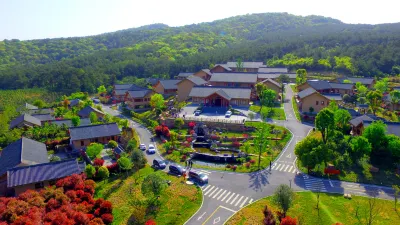 China Agricultural Valley Scholar Village Hotels in Jingshan