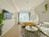 珠海素可泰度假公寓 - 立春波西米亚浪漫系大床房