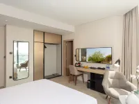 Beach Walk Hotel Jumeirah Hotels near Al Safa