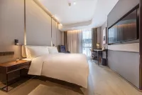 Atour Hotel (Xiamen Jimei Lake Business Center) Hotels near Chengyi University College, Jimei University