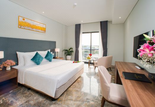 푸 탕 그랜드 호텔