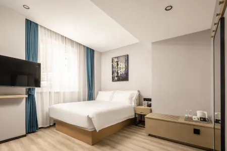 Youli Hotel (Shanghai People's Square) Отели рядом с достопримечательностью «The Great Affection of Liuhuizhi Toward the Book Collecting Tower»