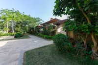 Bayoli Resort Villa (Haitang Bay Branch, Lingshui) Hotels near Clear Water Bay Resort District