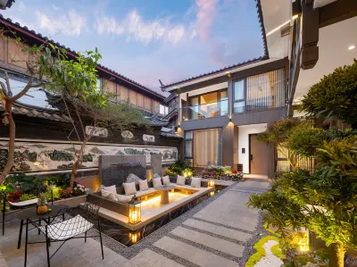 Yueji·Homestay Hotels near Lijiang Ancient Town - South Gate Square