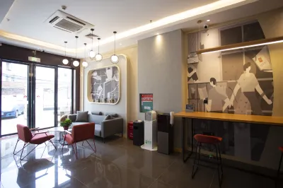 Shankee Hotel (Hezhou Lingfeng Plaza) Hotels in Hezhou