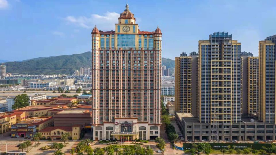 Taidong Fashion Island Hotel
