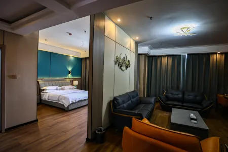 Barry Longsheng Hotel