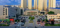 Yucheng Hotel - parking