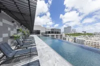 Hewitt Resort Naha - Strand