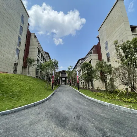 GUANGYUESHANG Zequn Hotel