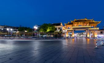 Baixian Lake Hotel