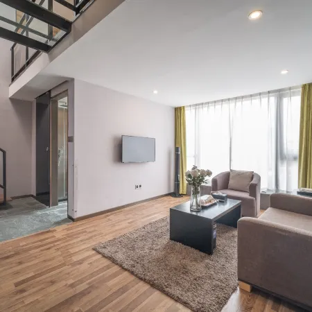 Holiday Inn Xiagu Wharf Sea World Branch Отели рядом с достопримечательностью «Мост Хай Кан»