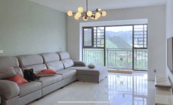Kaili Miaozhai Mountain View Homestay