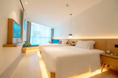 Huayi Hotel Hotels in Jiangyang District