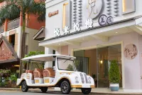 Xishuangbanna Yuelai Yue slow Meisu (Gaozhuang Star Light Night Market Shop) Hotels in Jinghong