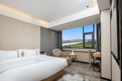 VX Hotel (Meilan Airport East Railway Station) Hotels in Haikou